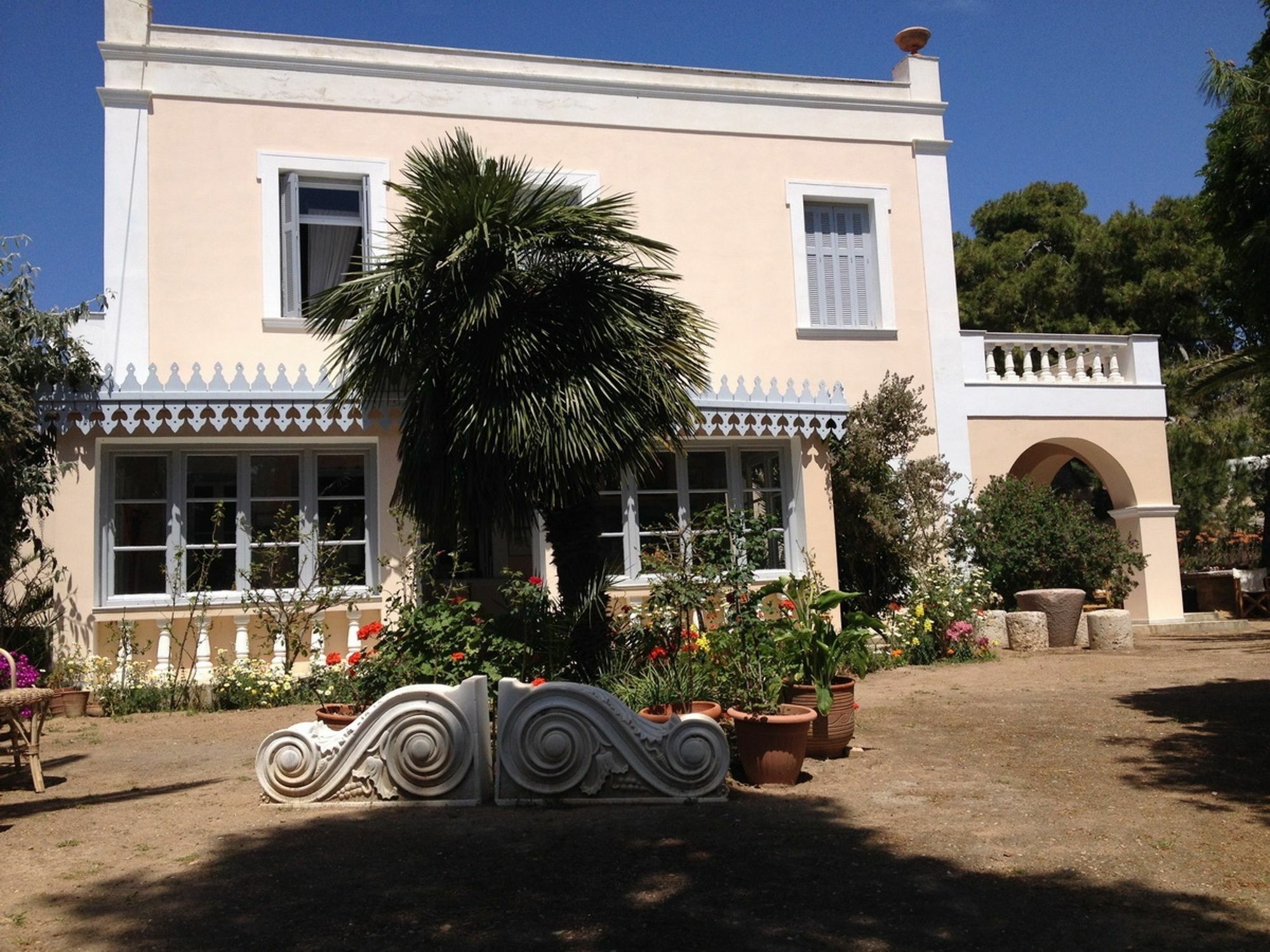 Aristocratic 19Th Century Neo Classical Mansion With Private Pool Finikas  Zewnętrze zdjęcie
